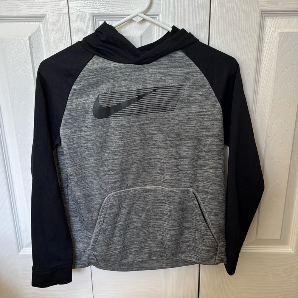 Boys Nike hoodie